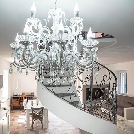 Luxury Villa Arianna Tarano Екстериор снимка