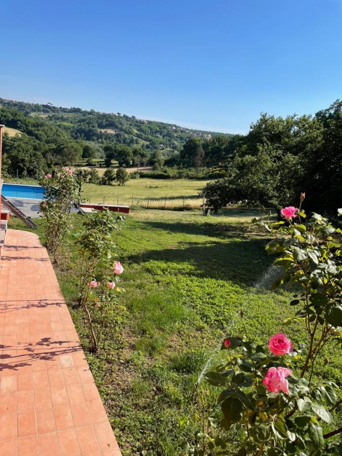 Luxury Villa Arianna Tarano Екстериор снимка