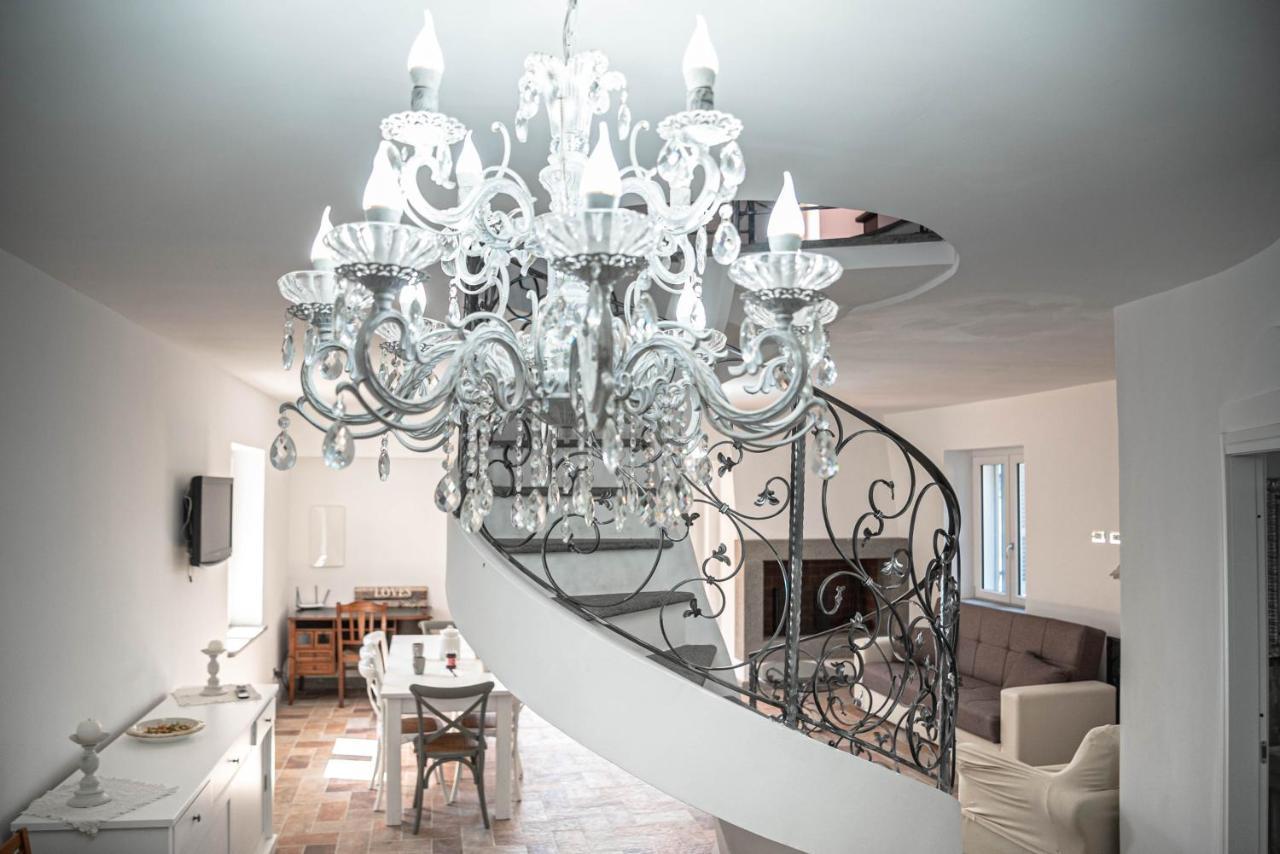 Luxury Villa Arianna Tarano Екстериор снимка