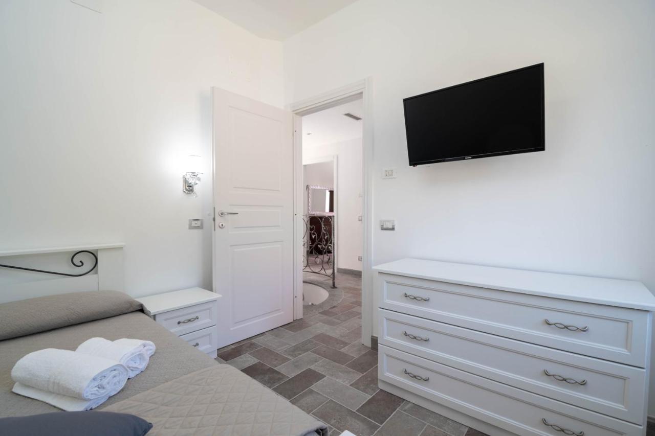 Luxury Villa Arianna Tarano Екстериор снимка