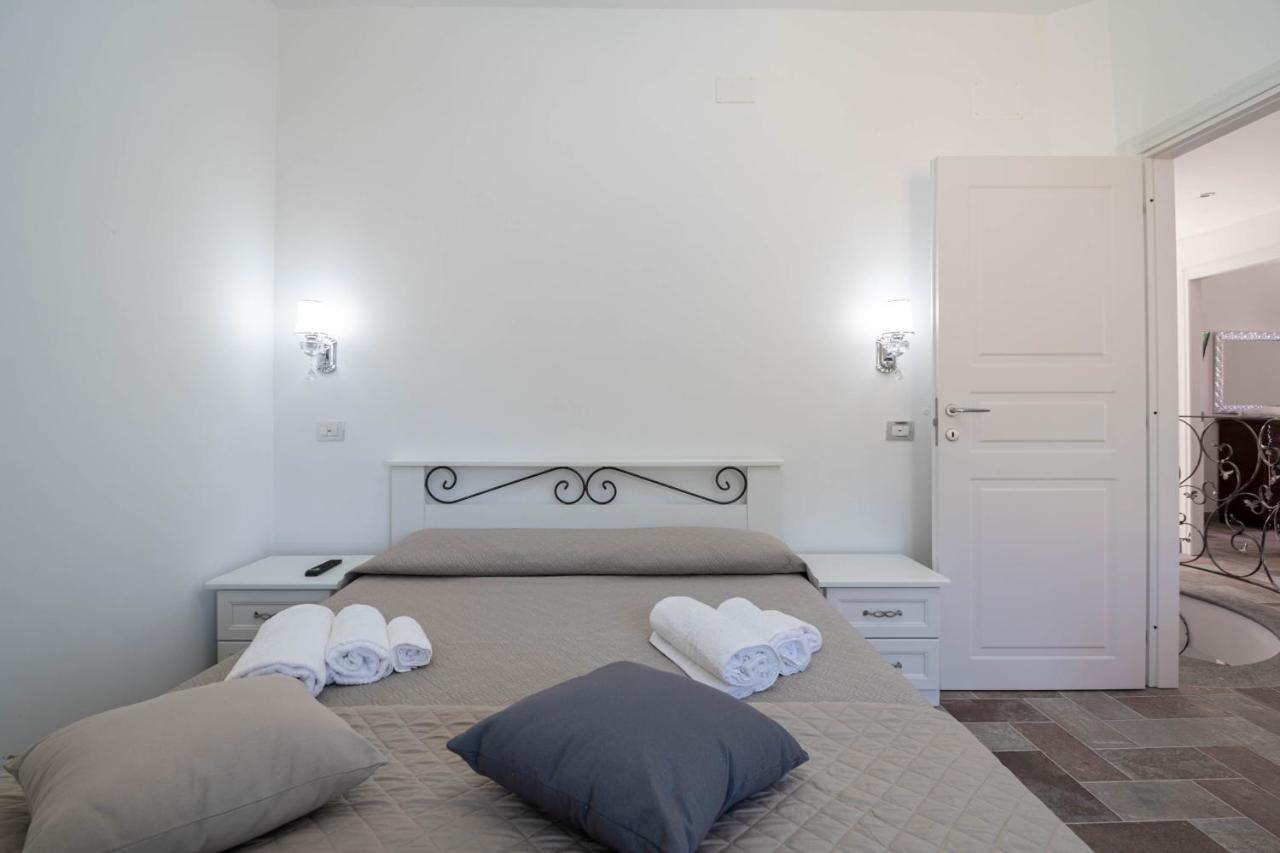 Luxury Villa Arianna Tarano Екстериор снимка